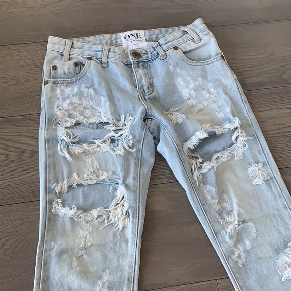 One Teaspoon distressed denim Capri pants size 26 - Picture 2 of 14